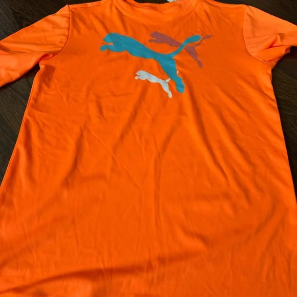Puma Vibrant Orange Rash Guard and Aqua Swim Trunks - Picture 3 of 7
